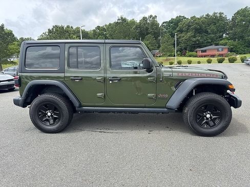 Used 2021 Jeep Wrangler Unlimited Rubicon AWD/4WD image 2
