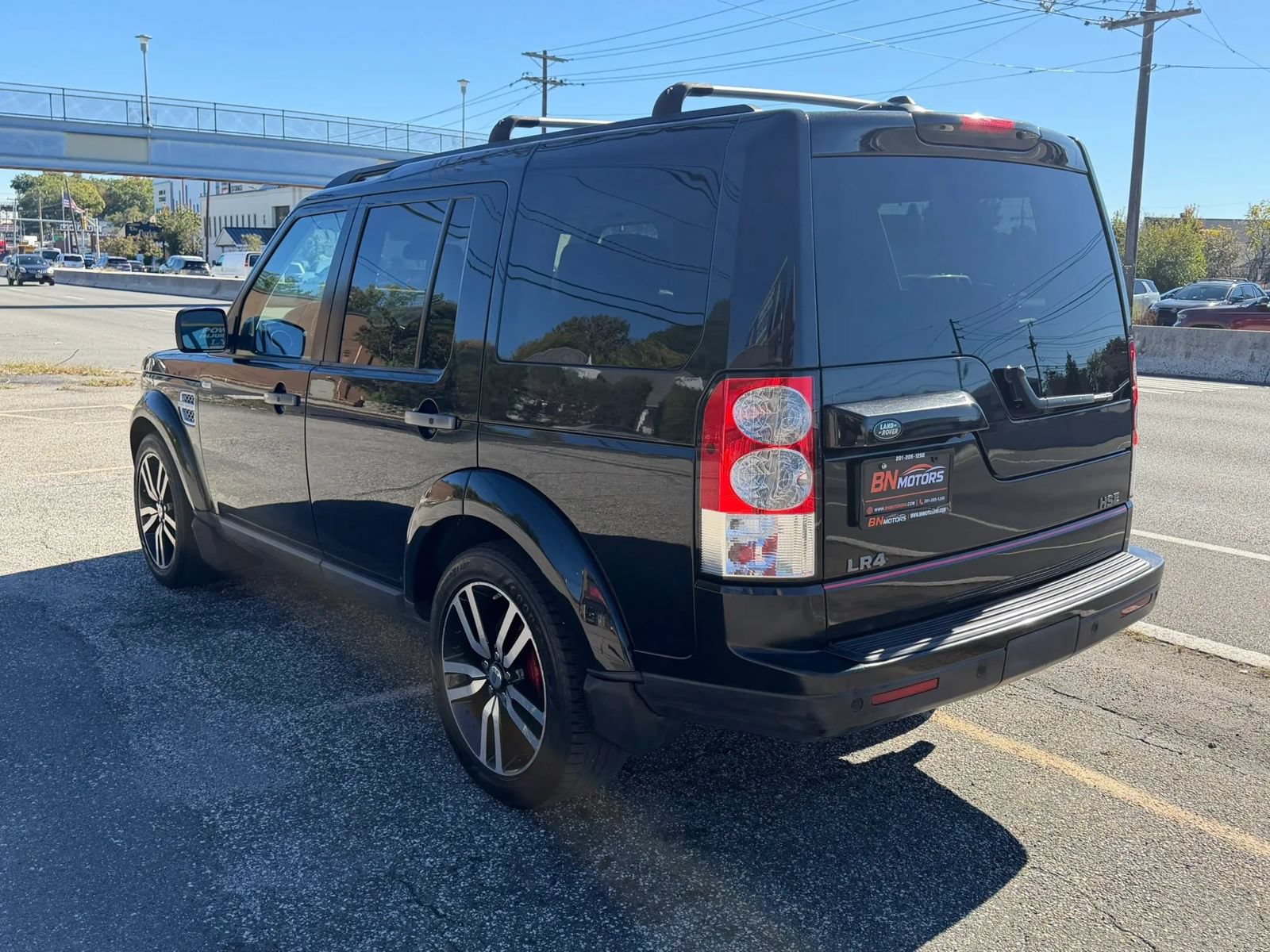 Used 2012 Land Rover LR4 HSE LUX w/ Luxury Pkg AWD/4WD image 8