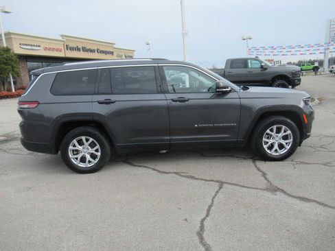Used 2021 Jeep Grand Cherokee L Limited image 9