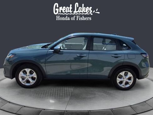 Used 2025 Honda HR-V LX image 2