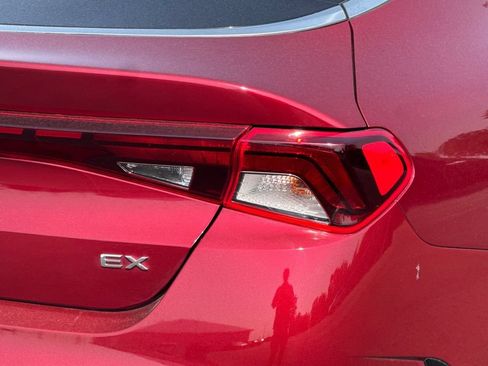 Used 2021 Kia K5 EX FWD image 24