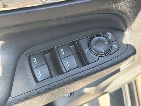 Used 2023 Chevrolet Equinox LT AWD/4WD image 20