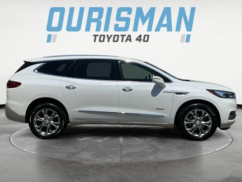 Used 2019 Buick Enclave Avenir w/ Avenir Technology Package AWD/4WD image 8