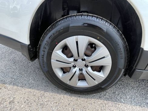 Used 2013 Subaru Outback 2.5i AWD/4WD image 23