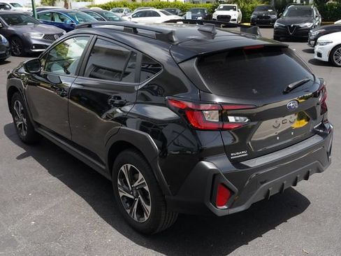 Used 2024 Subaru Crosstrek 2.0i Premium AWD/4WD image 8