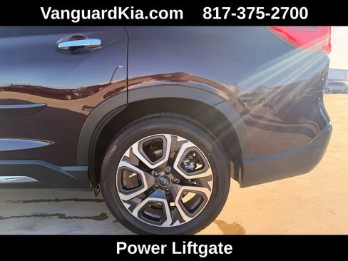 Used 2024 Subaru Ascent Touring image 9