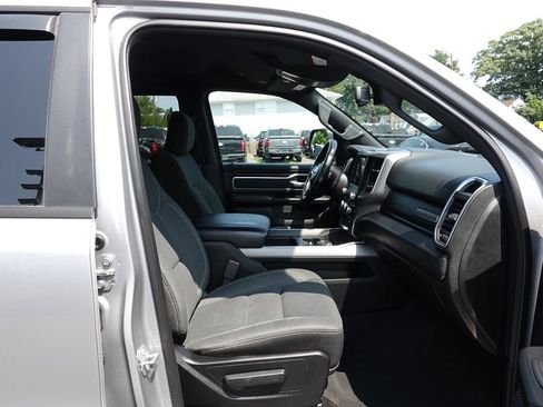 Used 2019 RAM 1500 Big Horn AWD/4WD image 34