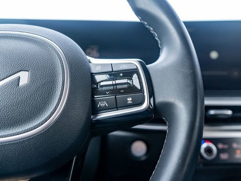 Used 2025 Kia Sorento S w/ Panoramic Sunroof Package image 20