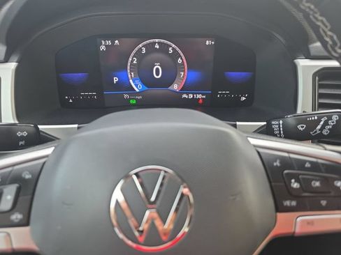 Used 2023 Volkswagen Atlas Cross Sport SE AWD/4WD image 19