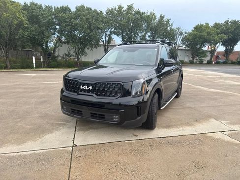 Used 2024 Kia Telluride SX Prestige X-Pro AWD/4WD image 2