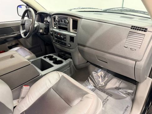 Used 2008 Dodge Ram 1500 Truck SLT w/ Sport Appearance Group AWD/4WD image 16