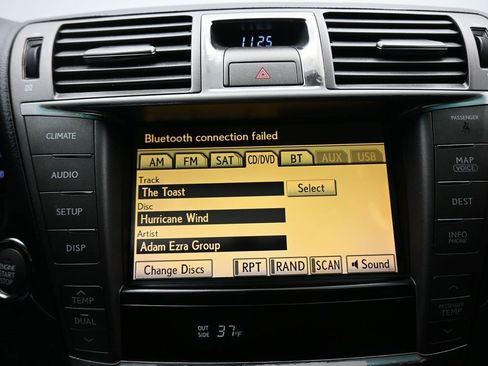 Used 2011 Lexus LS 460 L w/ Luxury Pkg image 17