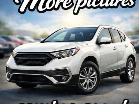 Used 2024 Nissan Rogue S FWD image 3