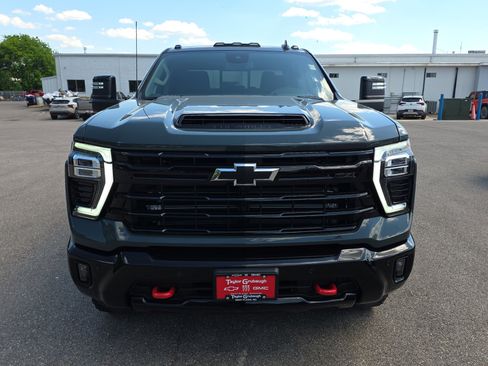 New 2026 Chevrolet Silverado 2500 LT w/ Trail Boss Package AWD/4WD image 3