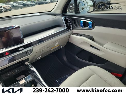 New 2026 Kia Sorento EX FWD image 18