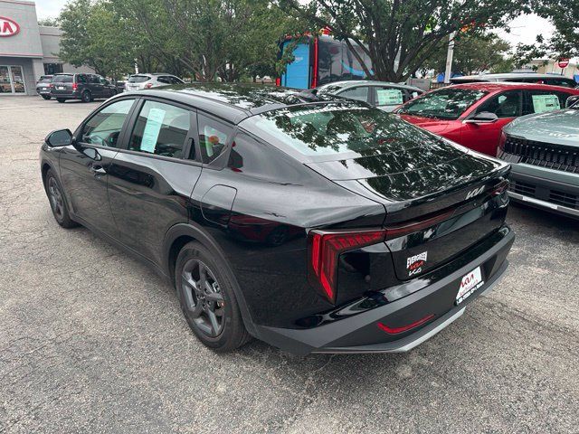 Used 2026 Kia K4 FWD image 6
