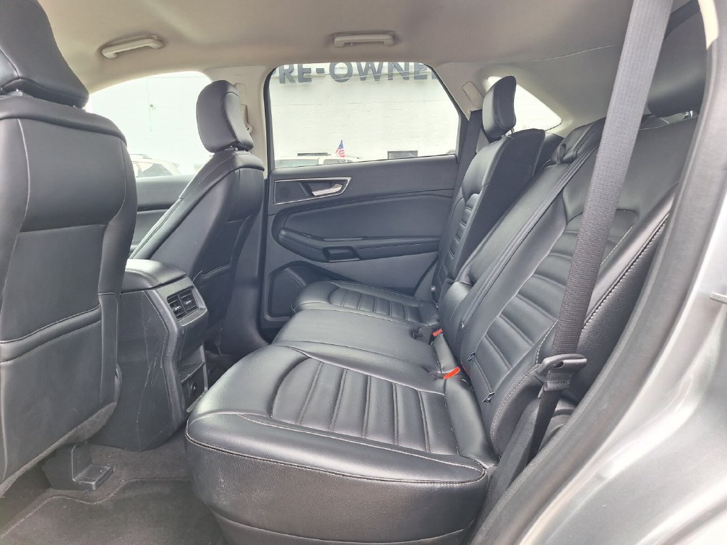 Used 2024 Ford Edge SEL AWD/4WD image 12