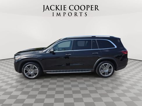 Certified 2025 Mercedes-Benz GLS 450 4MATIC image 8