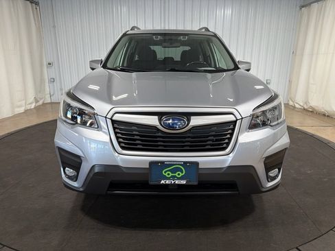 Used 2021 Subaru Forester Premium AWD/4WD image 12