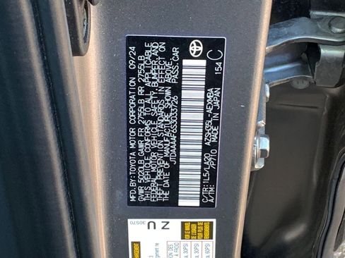 Used 2025 Toyota Crown XLE image 10