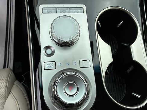 New 2026 Genesis GV70 2.5T image 30