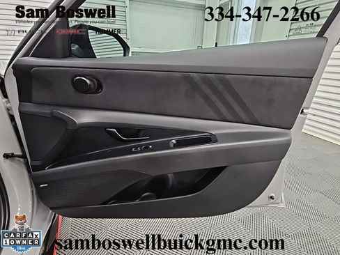 Used 2025 Hyundai Elantra N image 39