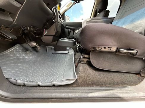 Used 2005 Dodge Ram 2500 Truck SLT w/ Off-Road Group image 27