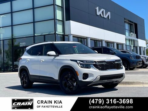 New 2026 Kia Seltos EX FWD image 1