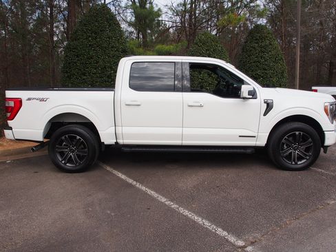 Used 2022 Ford F150 Lariat w/ Equipment Group 502A High AWD/4WD image 9