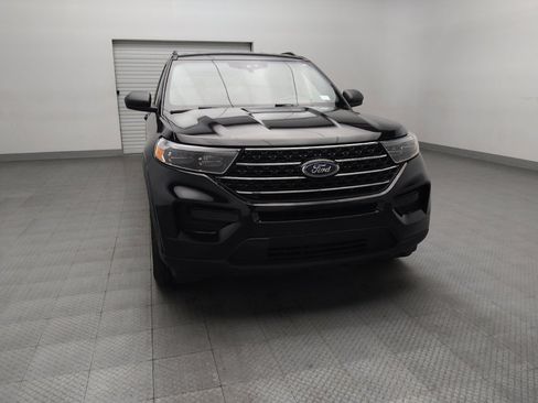 Used 2020 Ford Explorer XLT image 14
