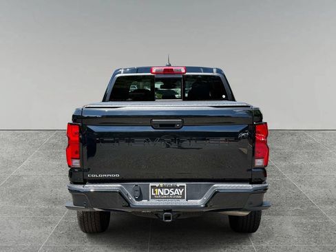Used 2026 Chevrolet Colorado Z71 w/ Technology Package AWD/4WD image 11
