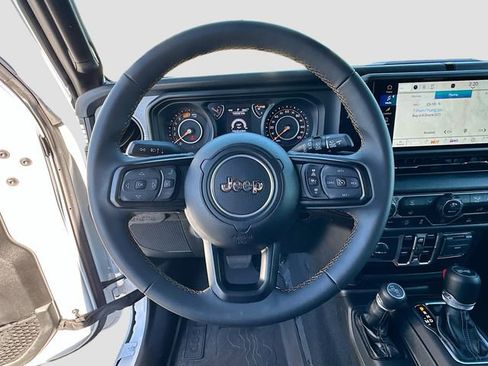 Used 2024 Jeep Wrangler Sport S image 11