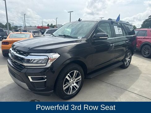 Used 2024 Ford Expedition Limited RWD image 3
