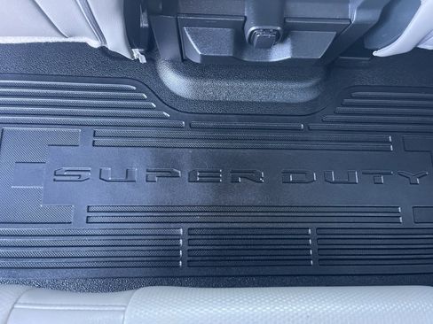 Used 2021 Ford F350 XL w/ Power Equipment Group image 14