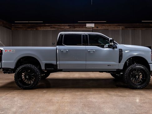 Used 2026 Ford F250 King Ranch AWD/4WD image 11