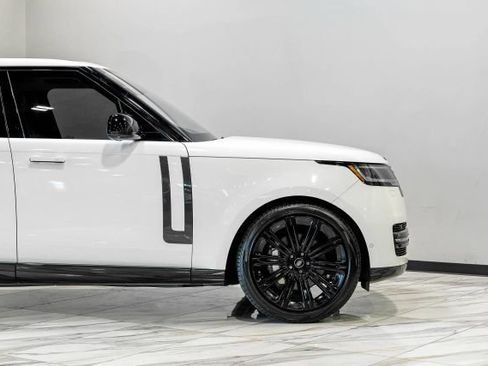 Used 2023 Land Rover Range Rover SE AWD/4WD image 11