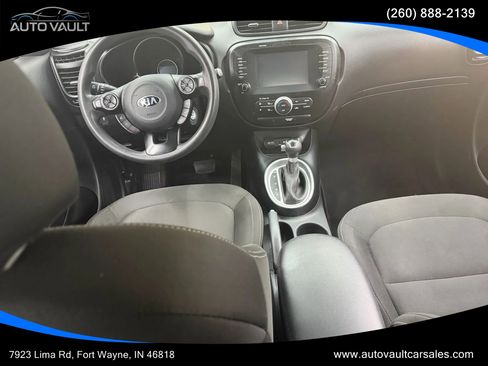 Used 2019 Kia Soul w/ Convenience Package image 10