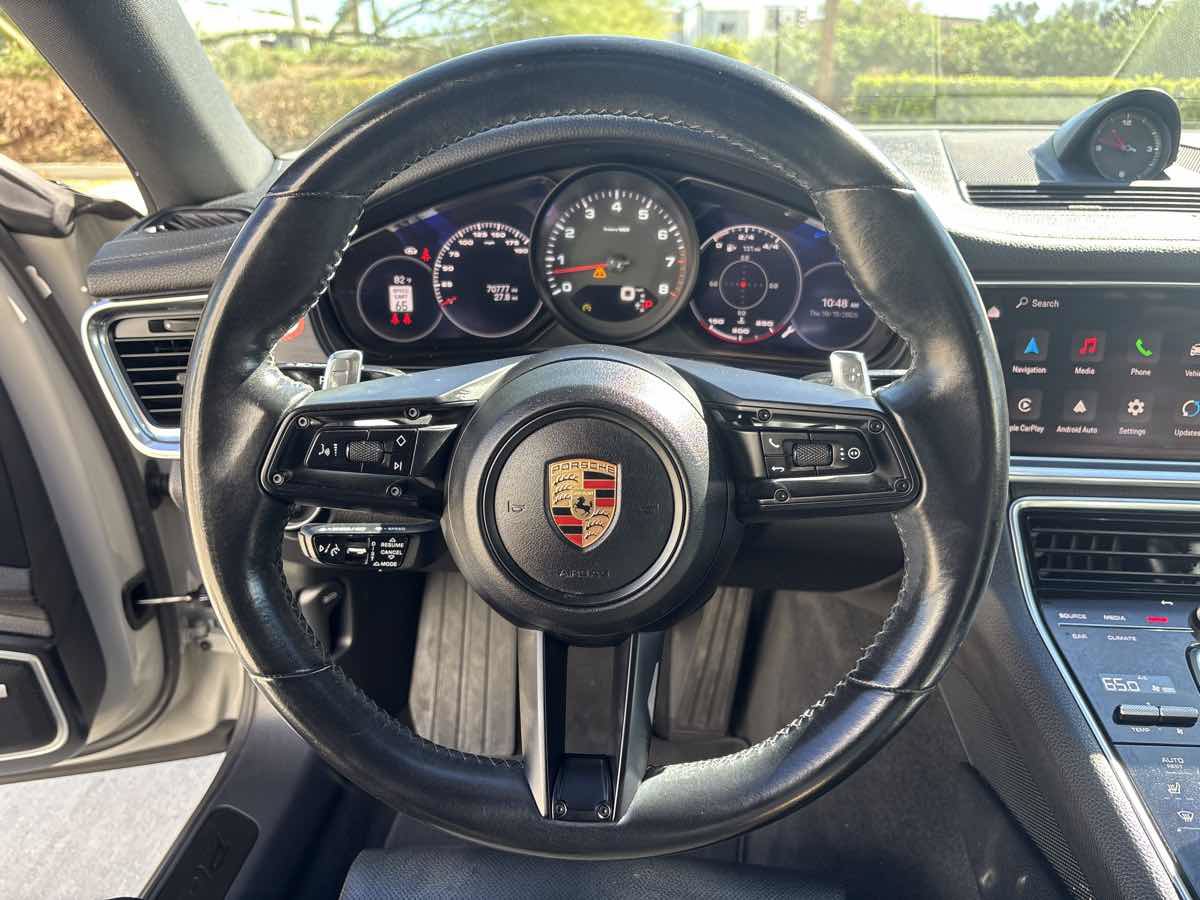 Used 2022 Porsche Panamera Platinum Edition w/ Assistance Package RWD image 22