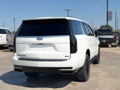 Used 2021 Cadillac Escalade Premium Luxury w/ Driver Assist Tech Package RWD image 4