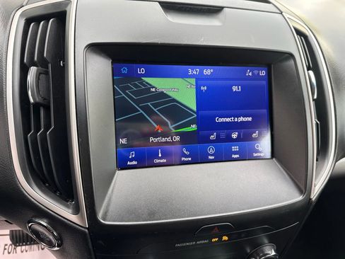 Used 2020 Ford Edge SEL w/ Convenience Package image 12
