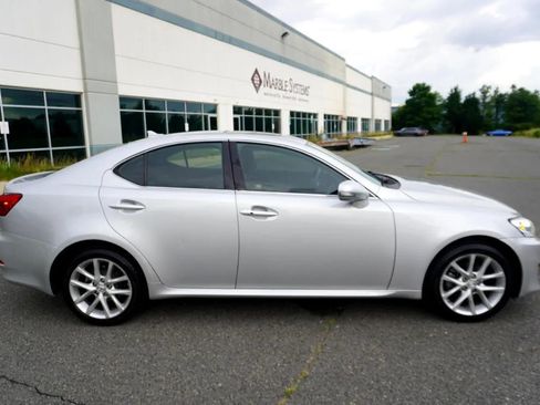 Used 2011 Lexus IS 250 AWD image 8