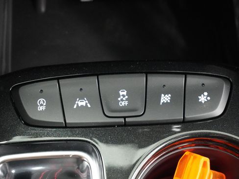New 2026 Chevrolet TrailBlazer RS w/ Convenience Package FWD image 31