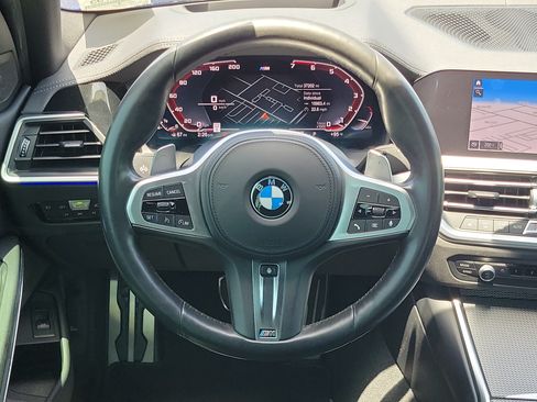 Used 2020 BMW 330i Sedan w/ M Sport Package RWD image 18