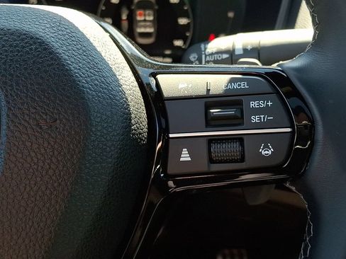 Used 2025 Honda Civic Sport image 23