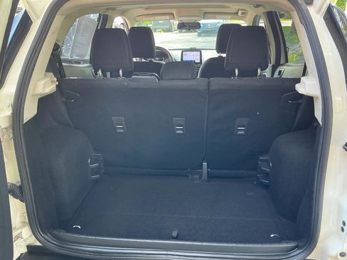Used 2021 Ford EcoSport SE AWD/4WD image 16