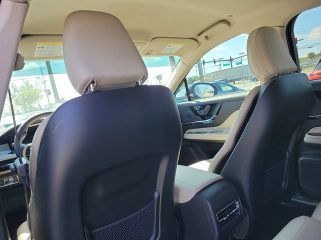 Used 2025 Lincoln Corsair FWD image 11