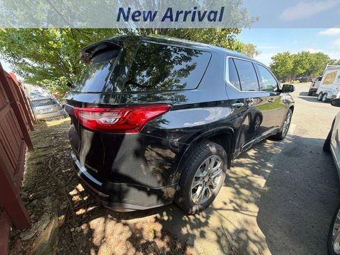 Used 2019 Chevrolet Traverse Premier AWD/4WD image 7