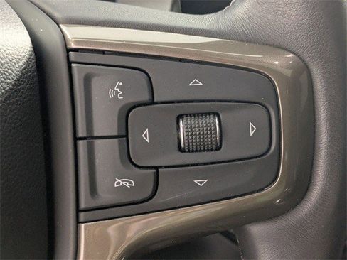 Certified 2022 Chevrolet Silverado 1500 High Country w/ High Country Premium Package image 22