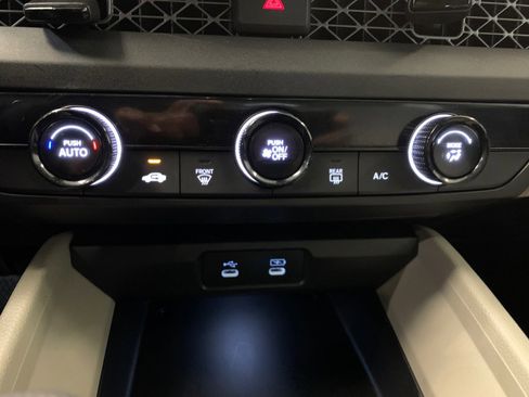 Used 2025 Honda Accord LX image 29
