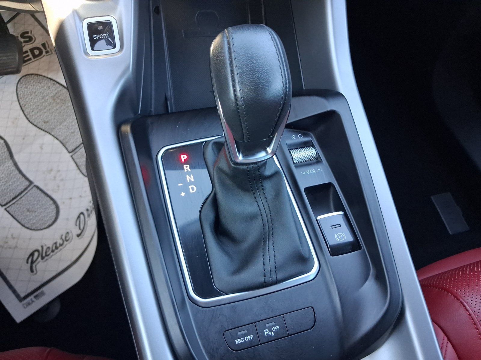 Used 2024 Dodge Hornet R/T Plus w/ R/T Blacktop Package AWD/4WD image 14